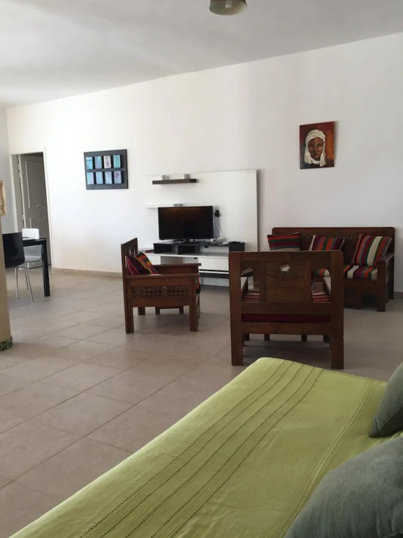 Independent Villa With Private Pool, Covered Parking