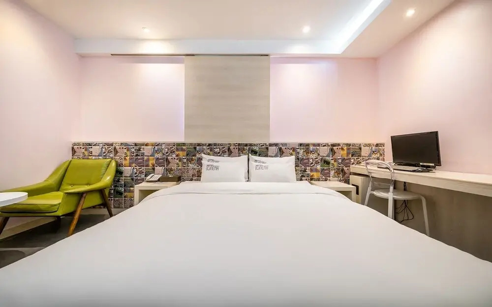 Hotel Cinema