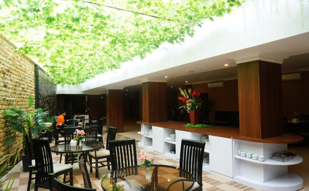 Royal Park Hotel