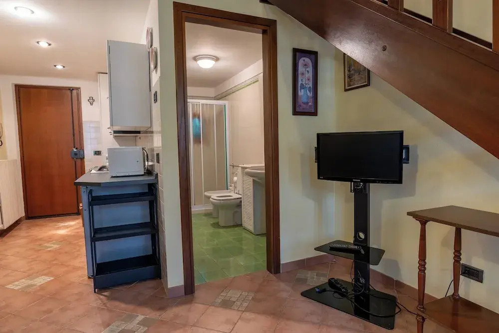 Cozy Pietrasanta Central Apartment With Loft