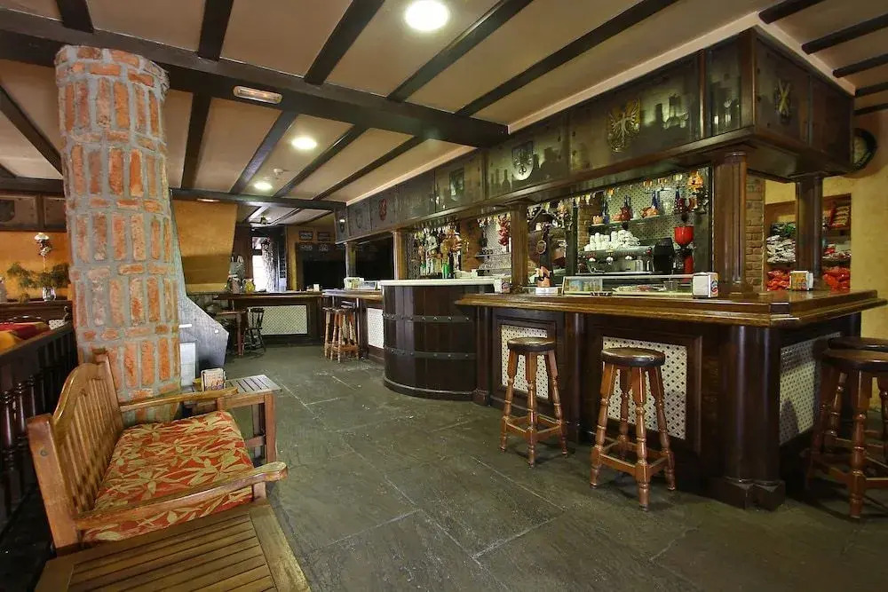 Posada Medieval El Manjon