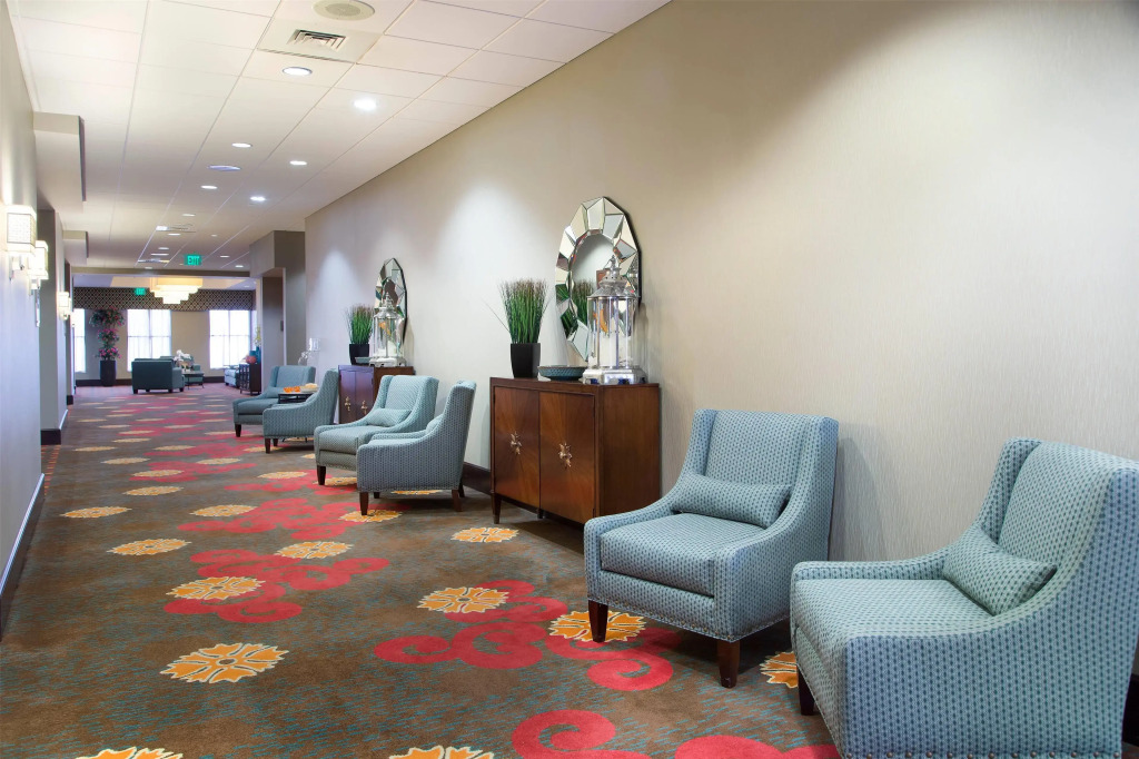 Ramada Plaza by Wyndham Orlando Resort & Suites Intl Drive - Newly Renovated