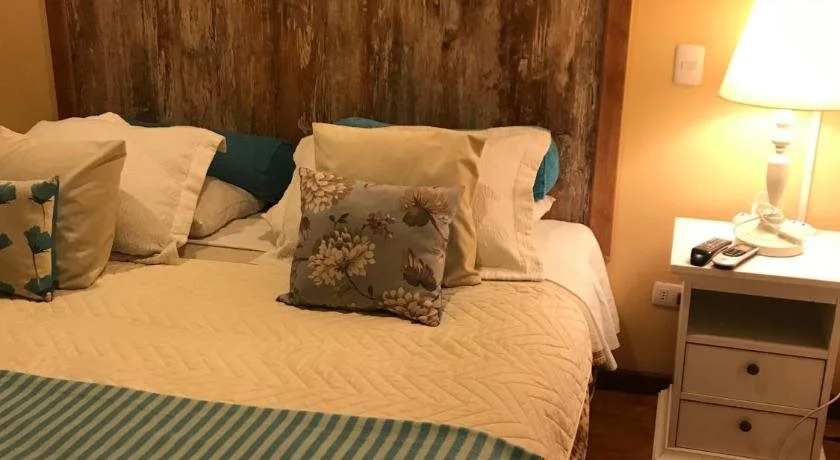 Hostal Rotonda Atenas