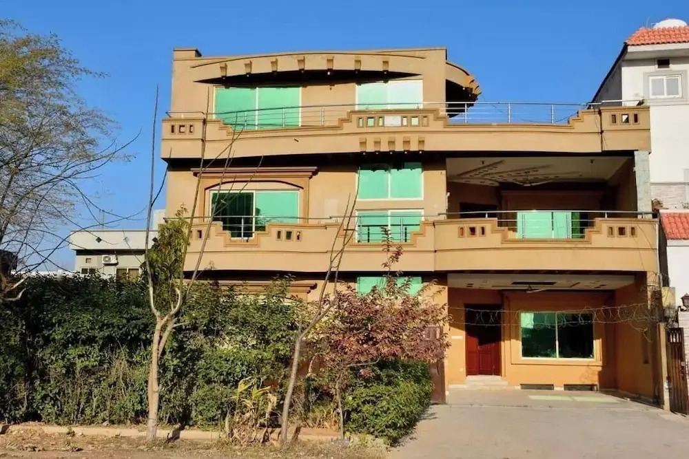 Kashees Lodges