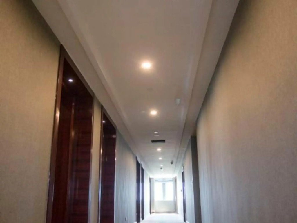 Holiday Inn Hangzhou Jinxiu (Yuhang Wanda Plaza)
