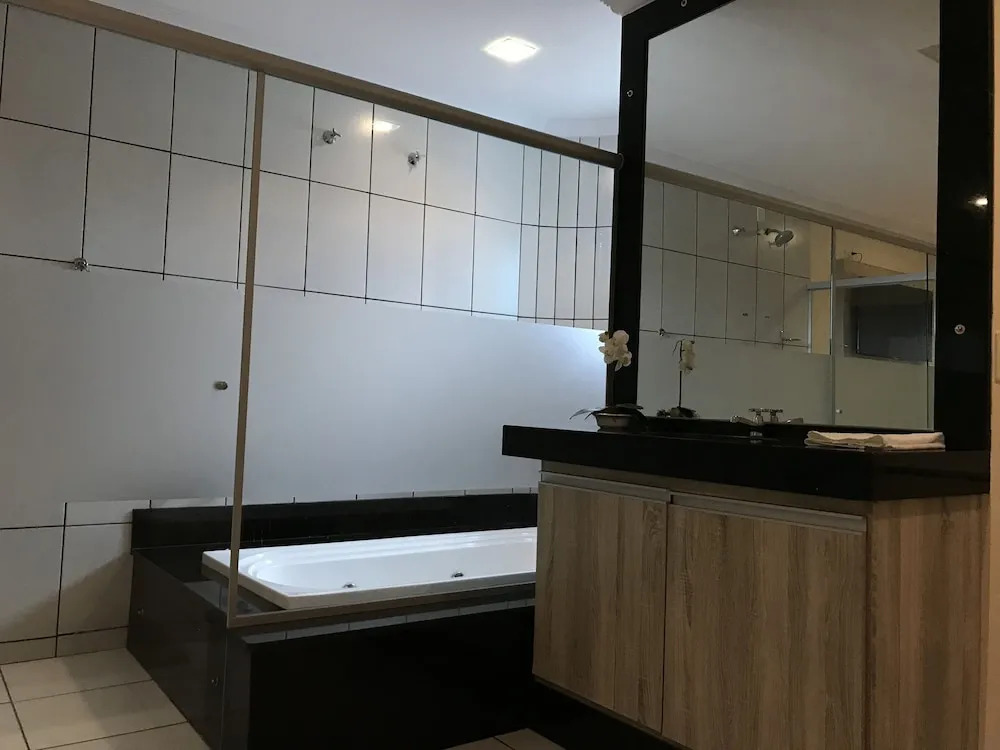 Aki Hotel