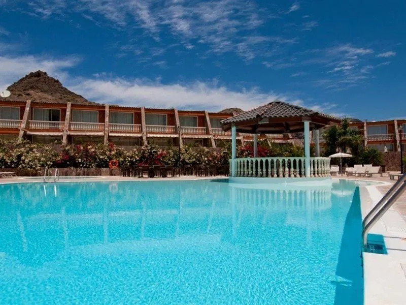 HV Tauro Resort