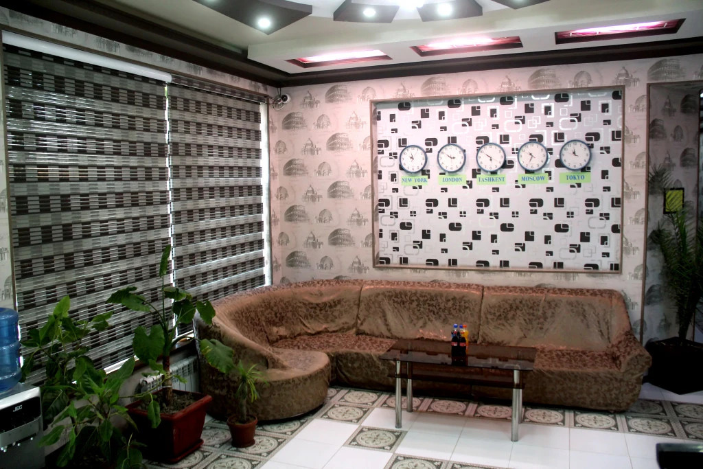 Denov Plaza Hotel