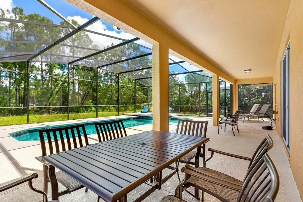 Fabulous Large 6 bed Home With Extended Deck, Private Pool and spa and Conservation View - 469