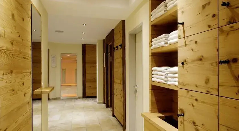 Aparthotel Bernhof