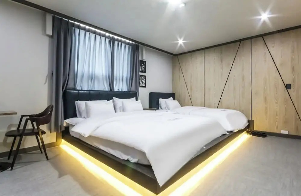 The Charp Hotel