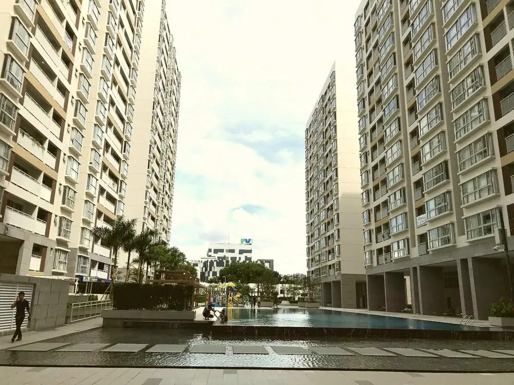 Henry Apt Expo Secc Goft SWPool F11th