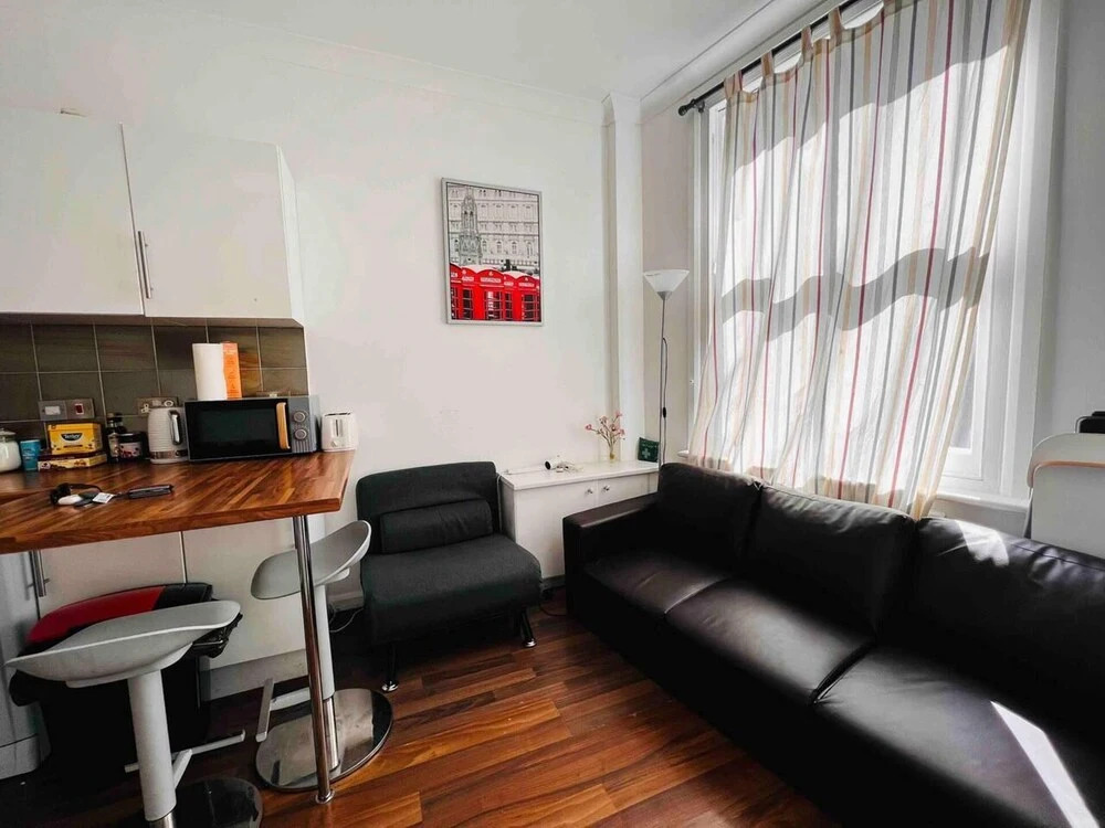 3-bed Apartment in King's Cross Central London