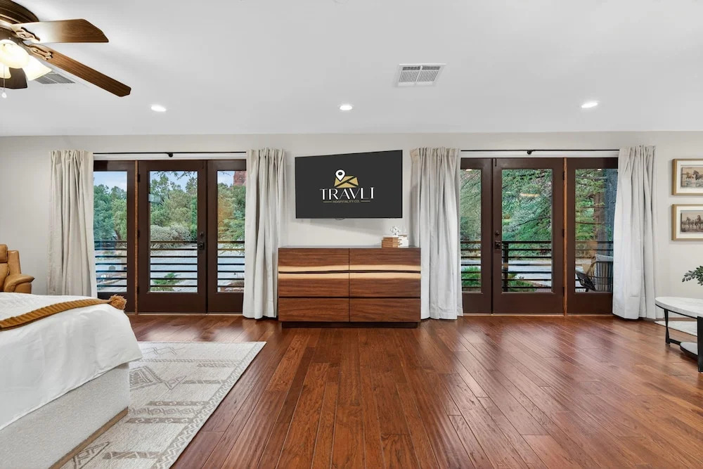 NEW Luxe Chapel Garden Retreat Chapel Views