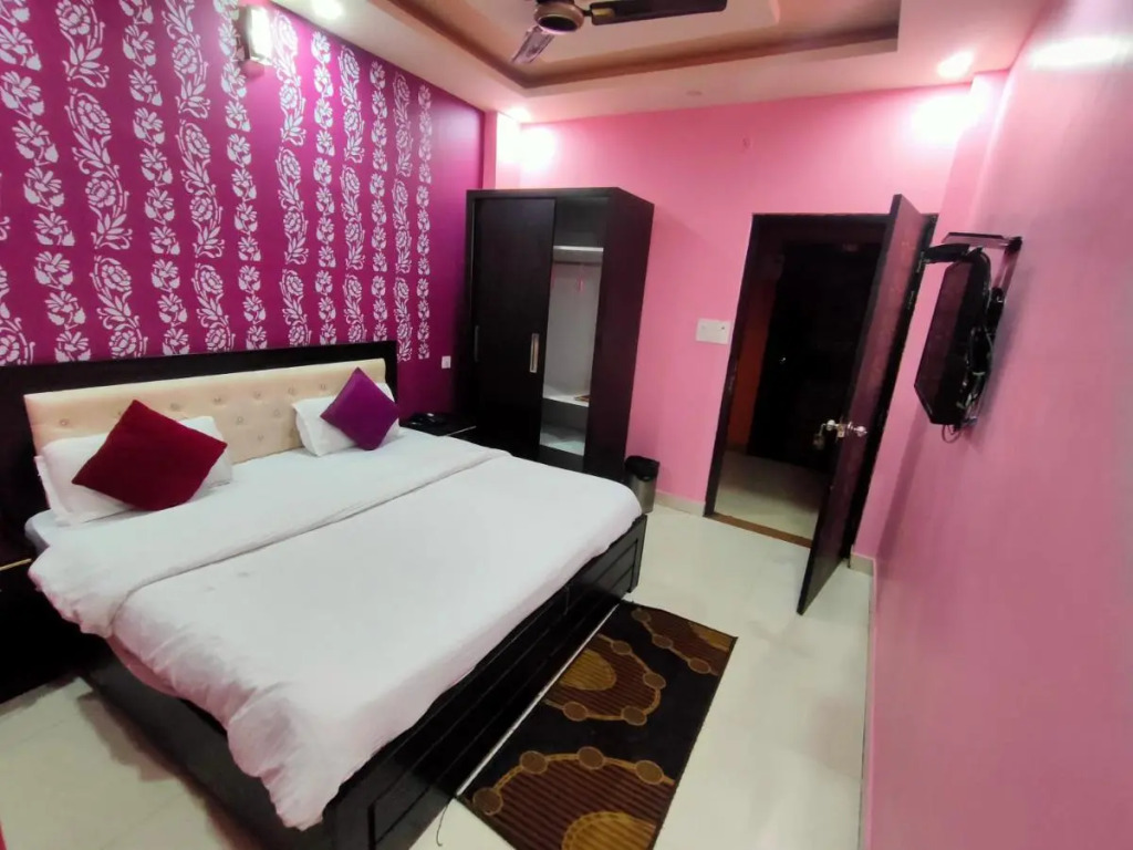 Hotel Devbhoomi Inn