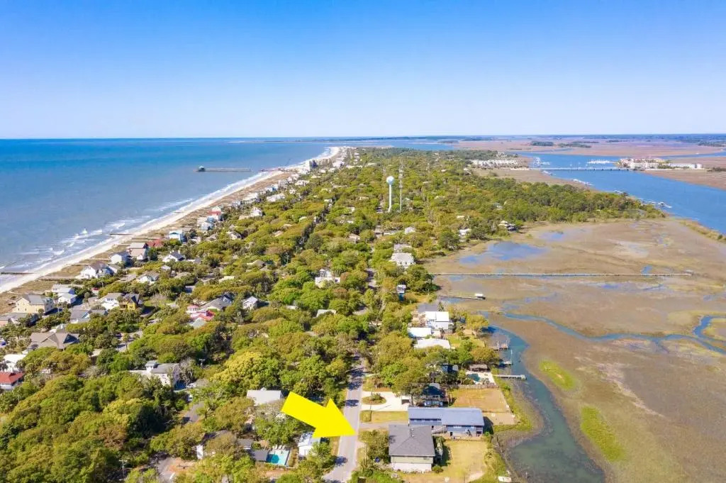 716 E Erie Ave The Lookout Vast Marsh and River Views