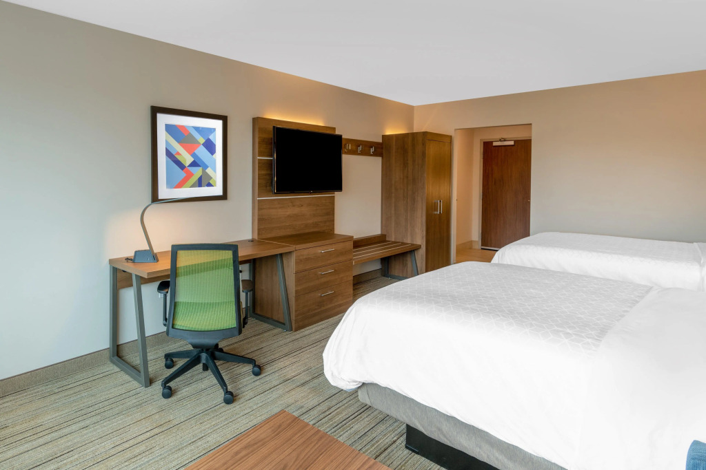 Holiday Inn Express & Suites - Phoenix - Airport North by IHG