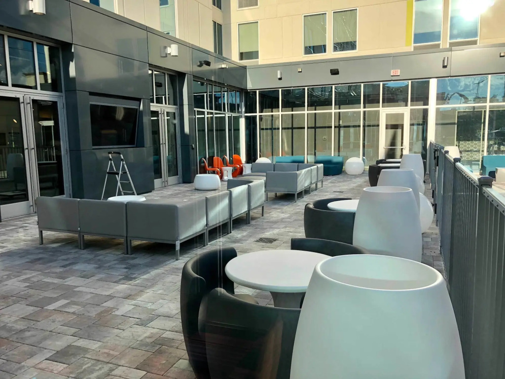 Aloft by Marriott Gainesville University Area
