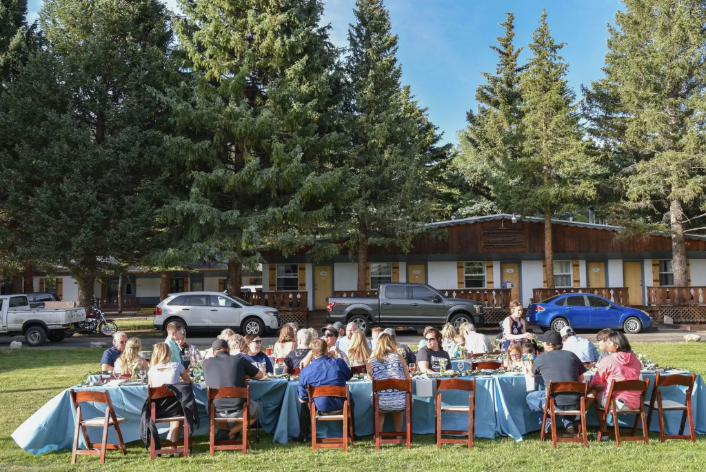 Alpine Lodge Red River