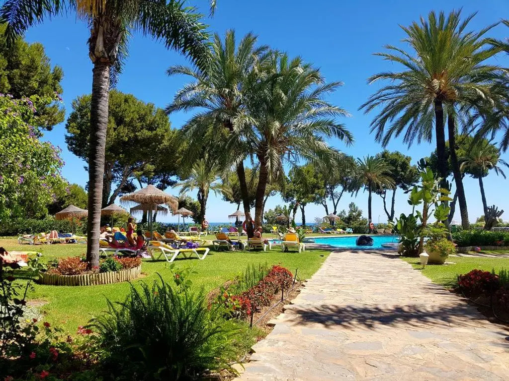 Parque Miraflores Nr. 218. Tennis & South-west seawiew