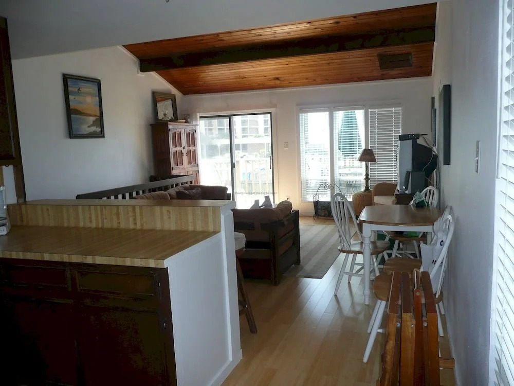 Harbor Cottages