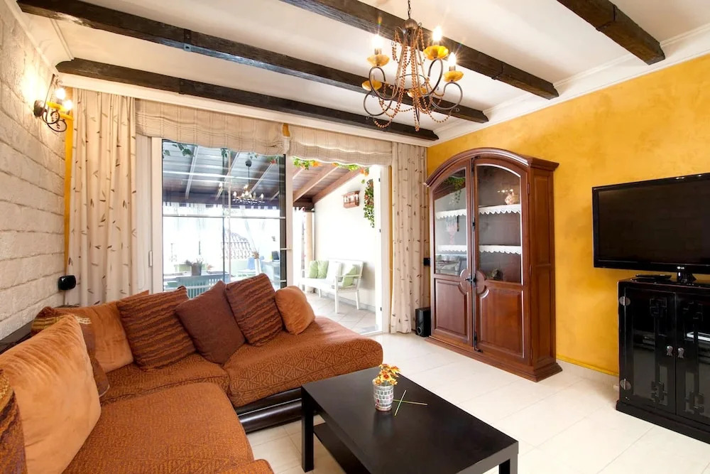 Villa With 3 Bedrooms in Chayofa, With Private Pool, Enclosed Garden and Wifi Near the Beach