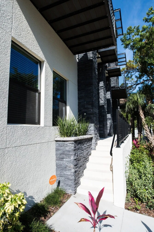 Modern 3 Bed Smarthome in Heart of Tampa