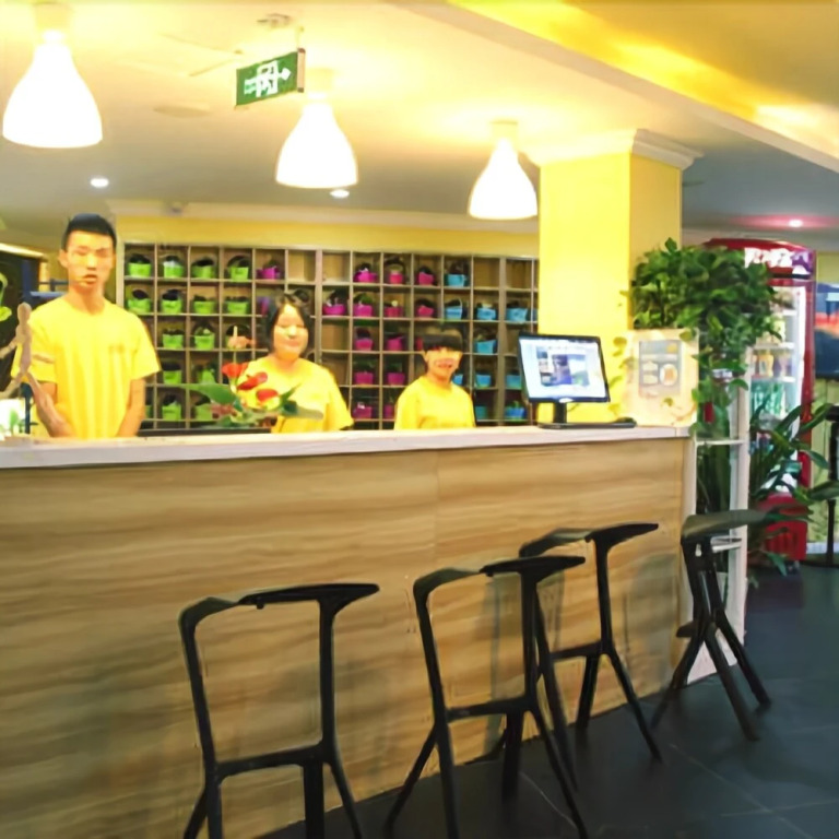 Shangjian Capsule Hotel Chengdu North Railway Station