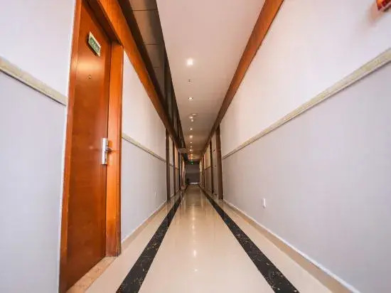 Sunshine Chain Hotel