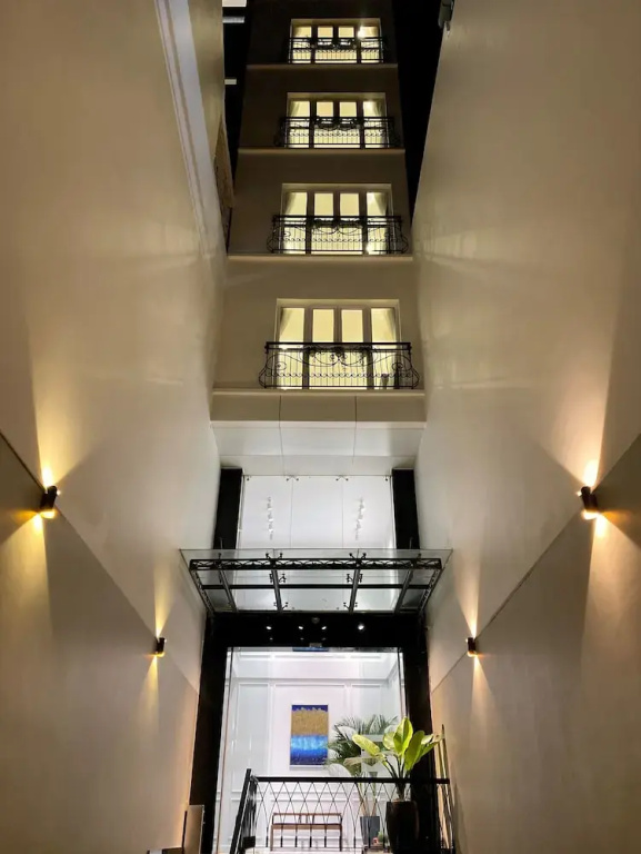 8B Aparthotel