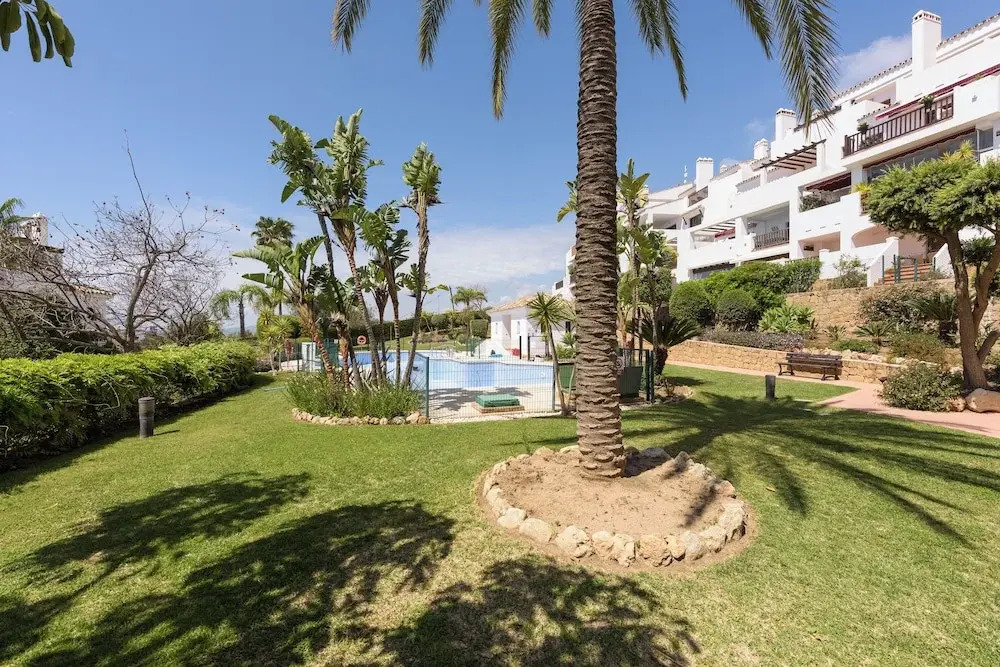 Incredible Apartment With sea Views and Balcony