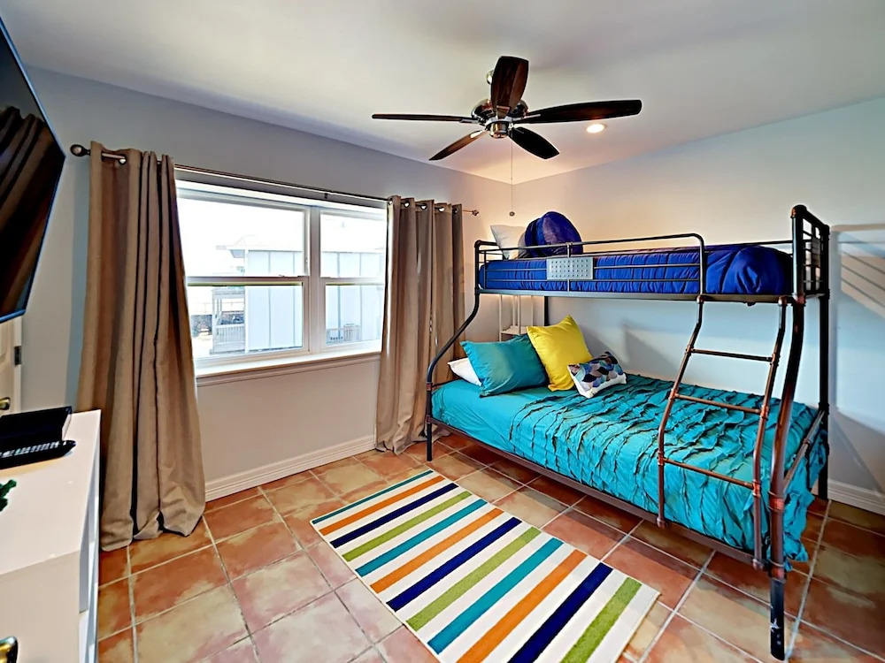 R & R Island Time @ SIV - 2 Br Condo