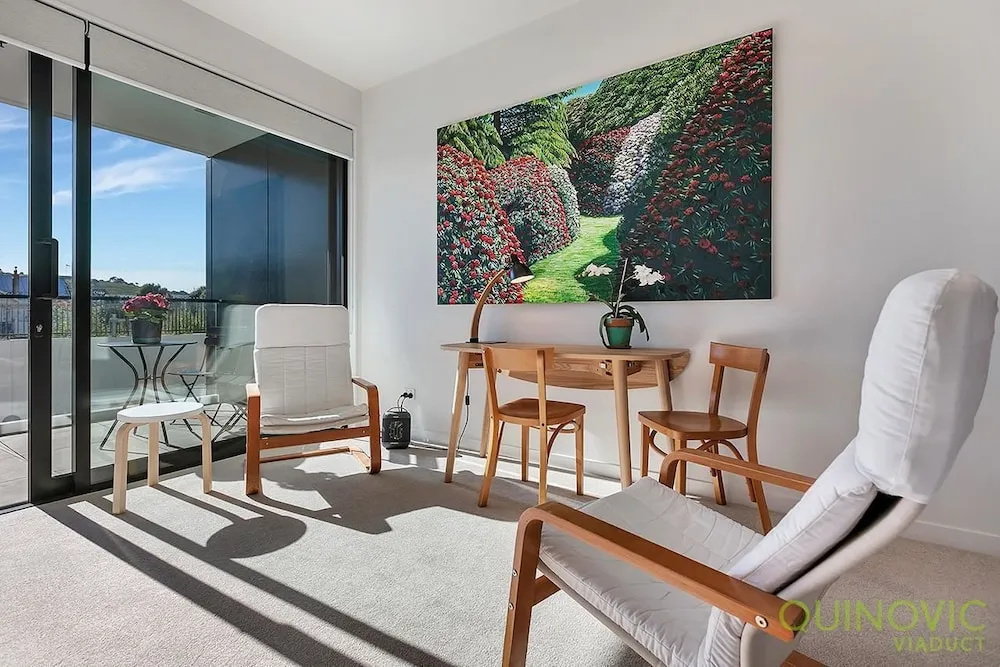 QV Stunning Apartment in New Market - 832