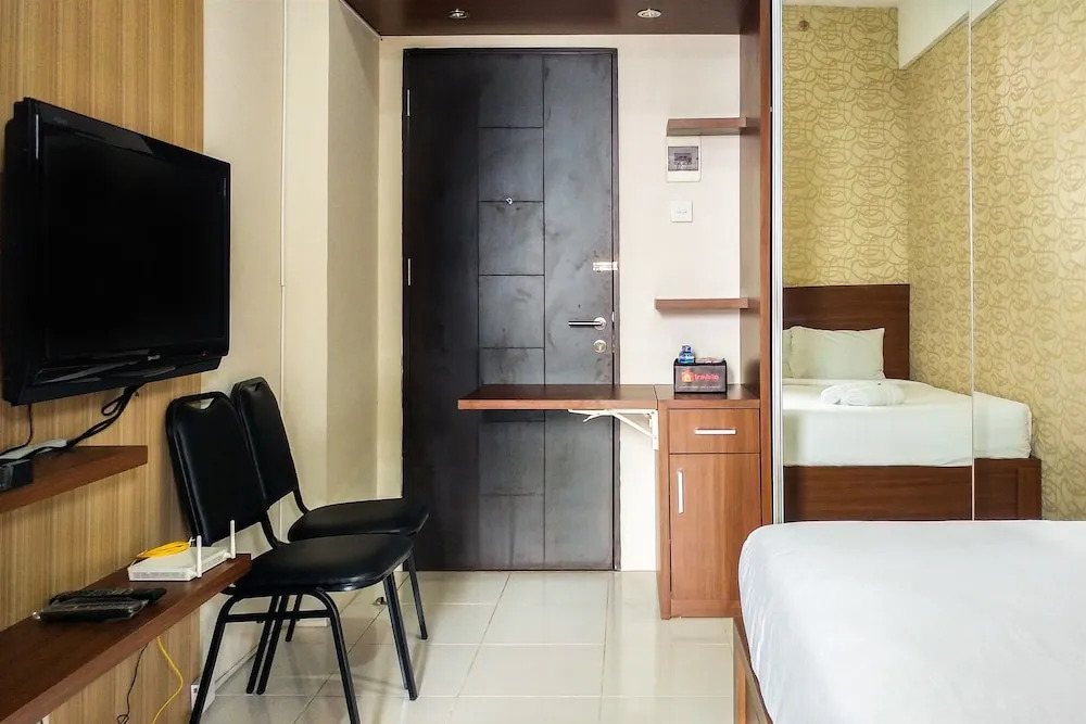 Best Studio 25 Kebagusan City Apartment