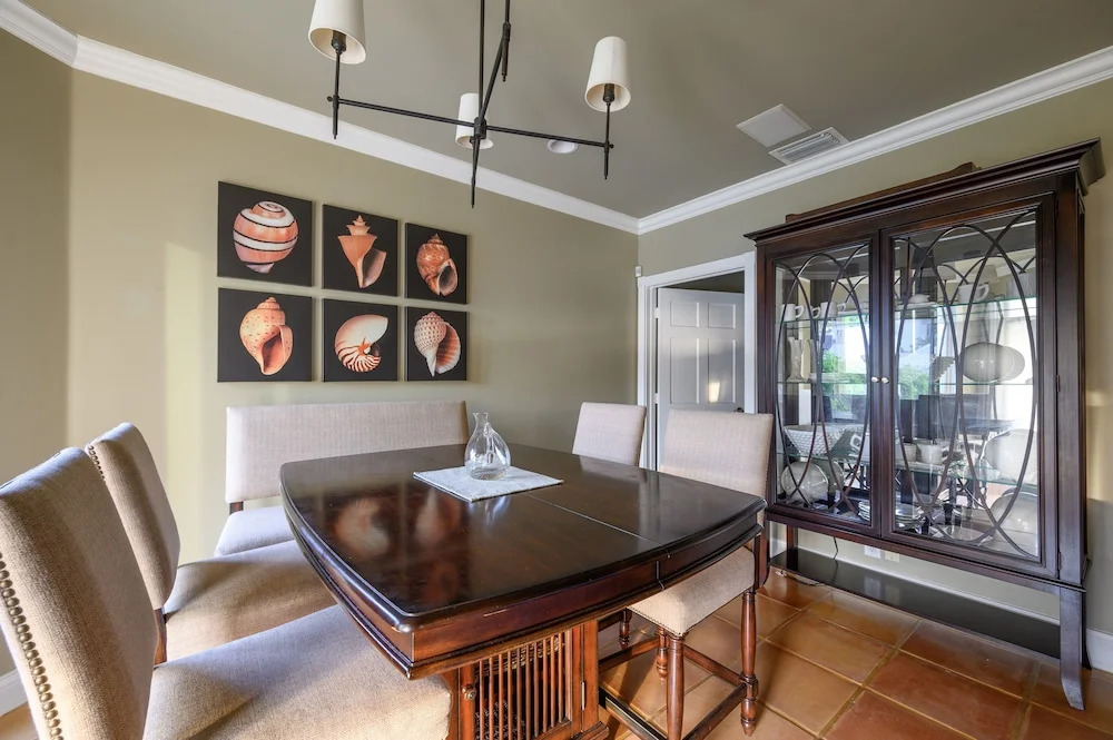 King Of Las Olas Waterway W/ Private Pool & Dock 5 Bedroom Home