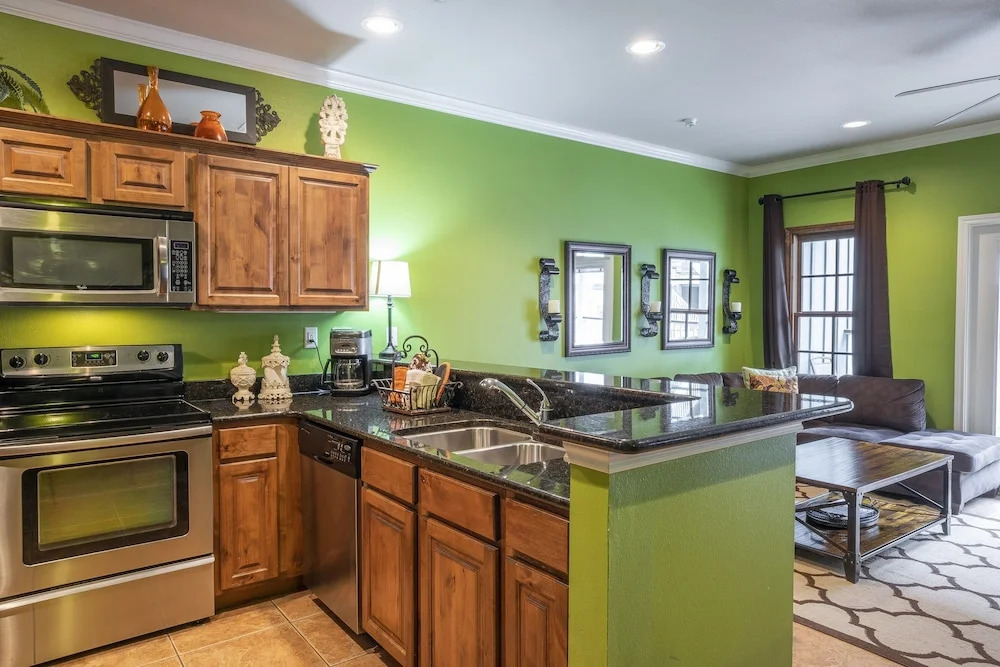 Gruene Getaway 3 Bedroom Condo