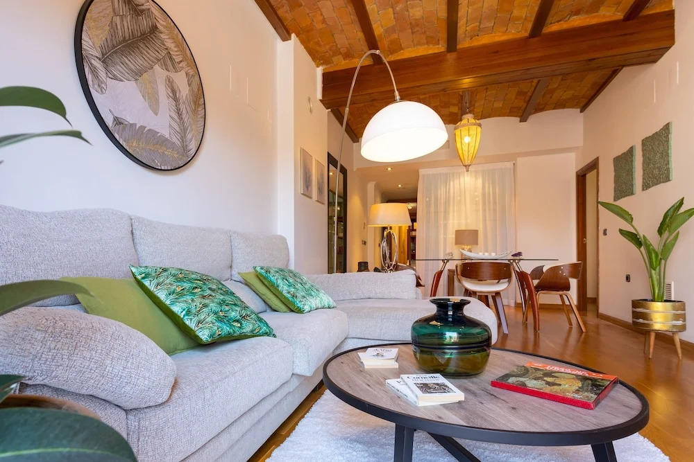 Bright & Confortable 2 Bd Apart With Views to Bib Rambla Square. Bib Rambla II