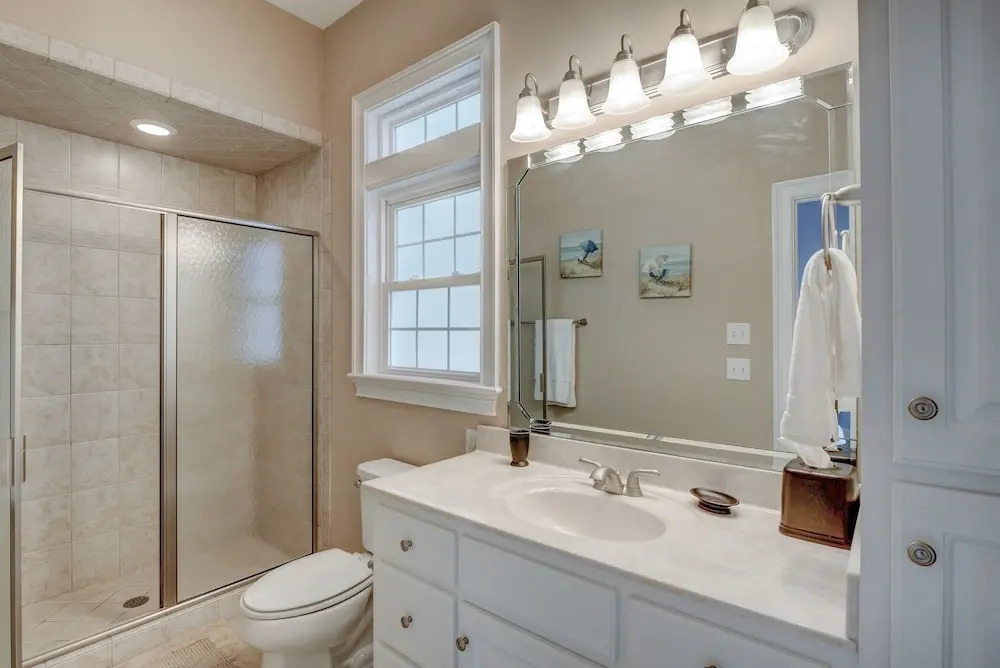New Listing! Oceanfront Oasis W/ Sparkling Pool 5 Bedroom Townhouse