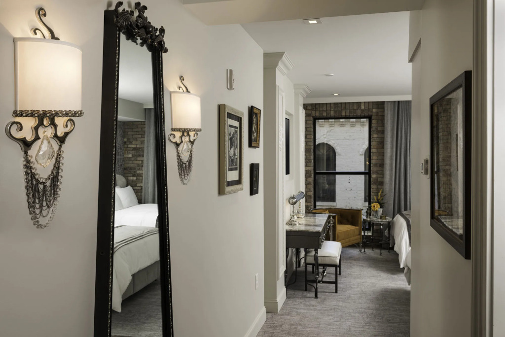 The Iveys Hotel