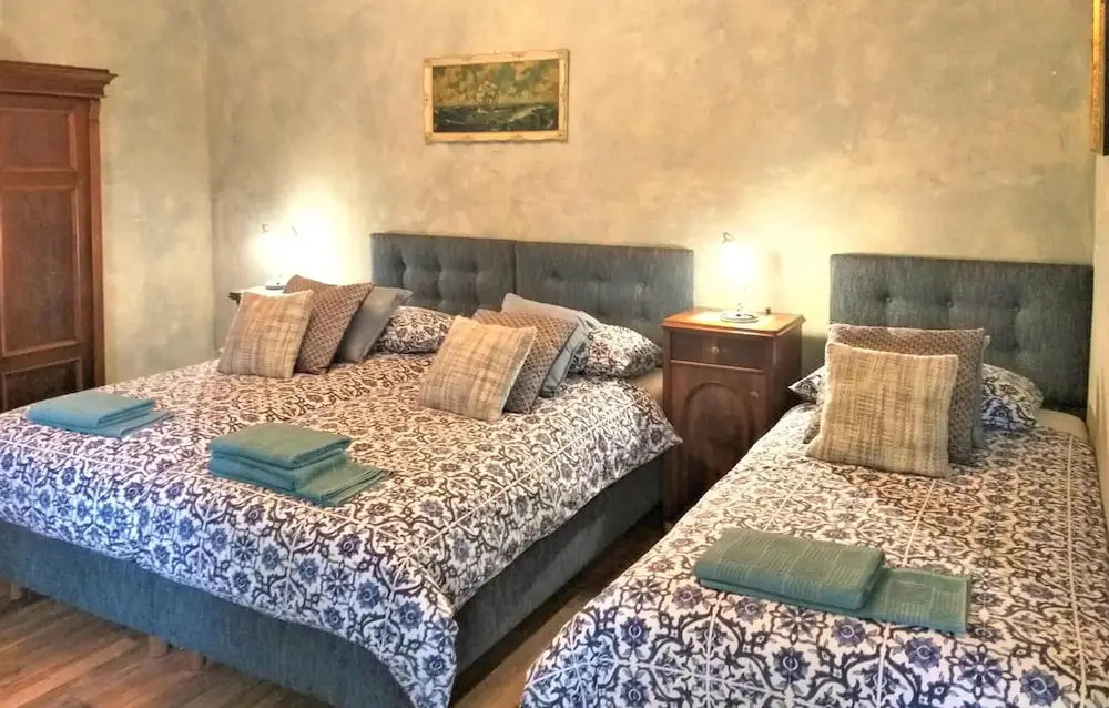 Stunning Home in St Negricani With 9 Bedrooms