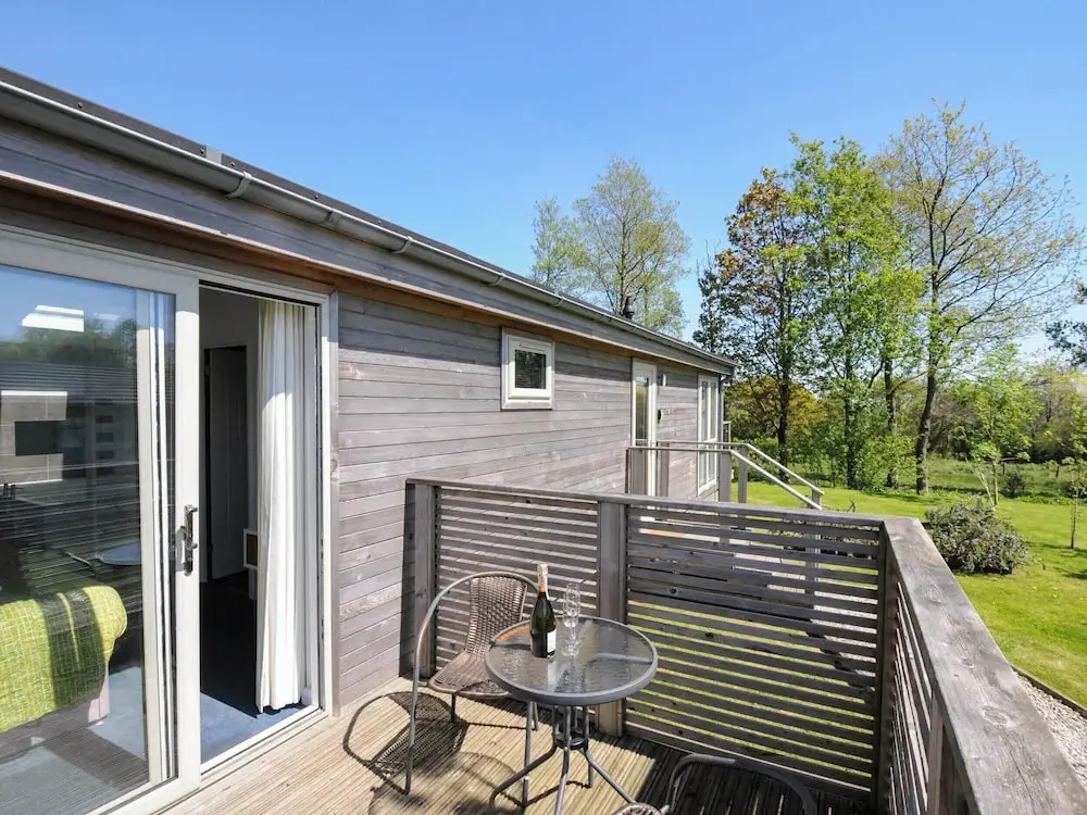 19 Meadow Retreat