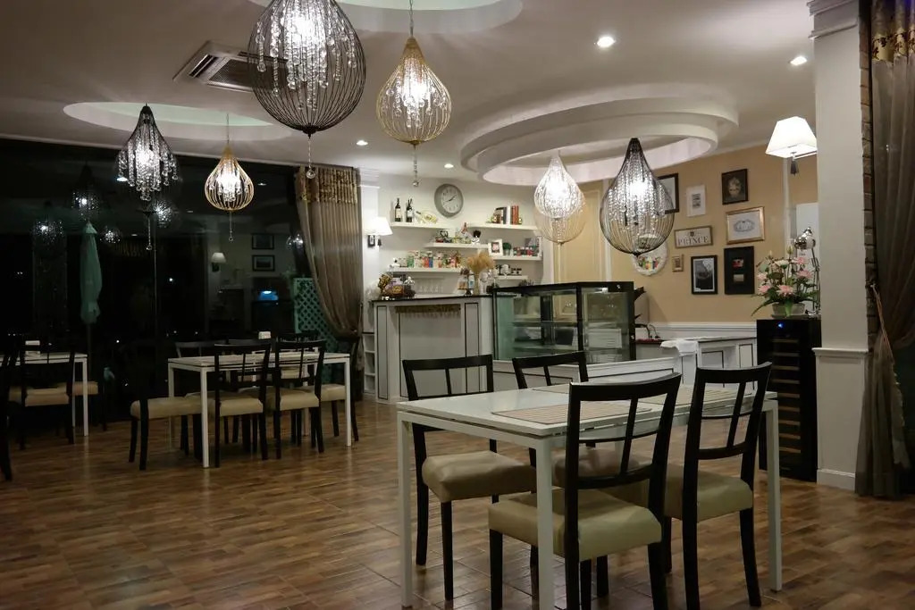 The Canal Garden Resort