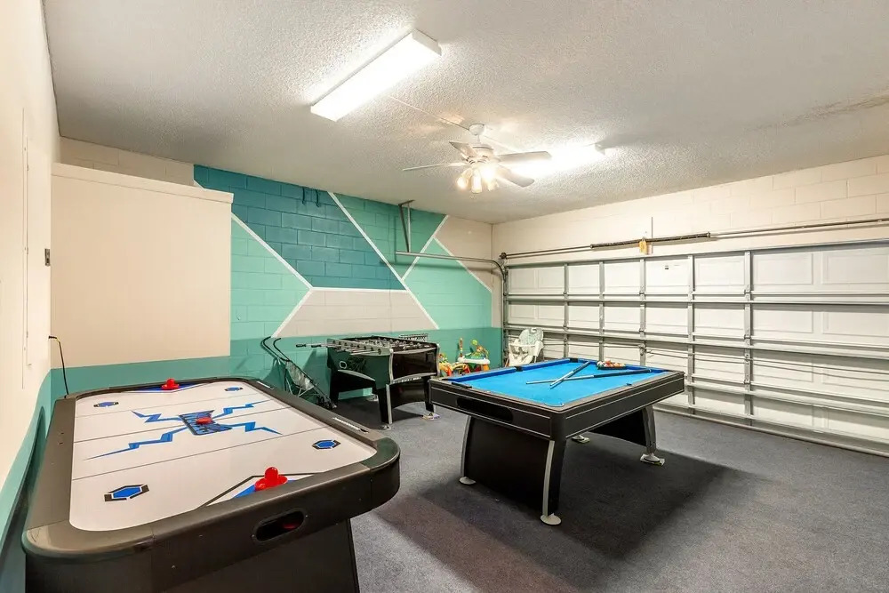 Plenty of Room for the Whole Family& Private Pool