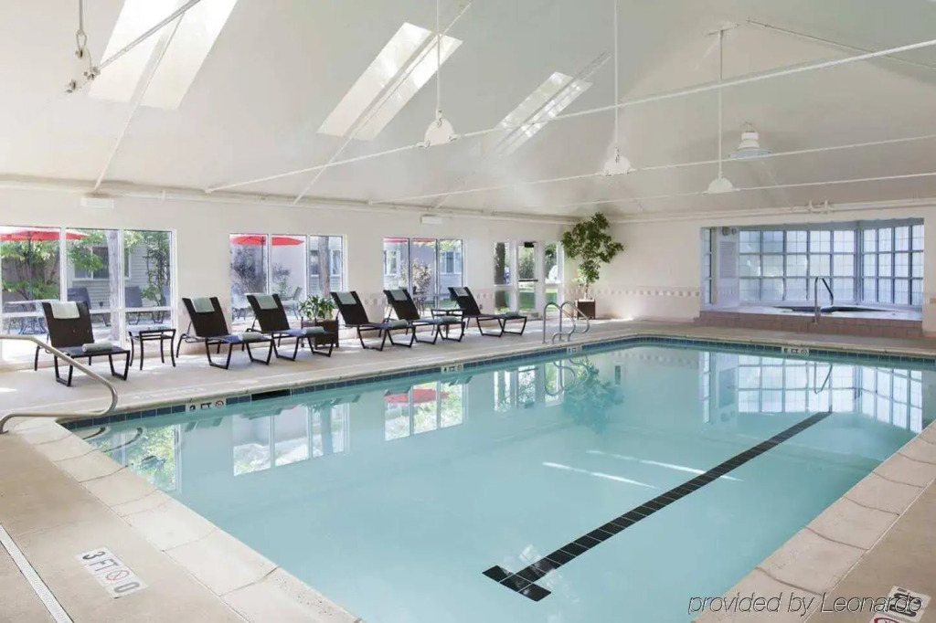 Delta Hotels by Marriott Burlington
