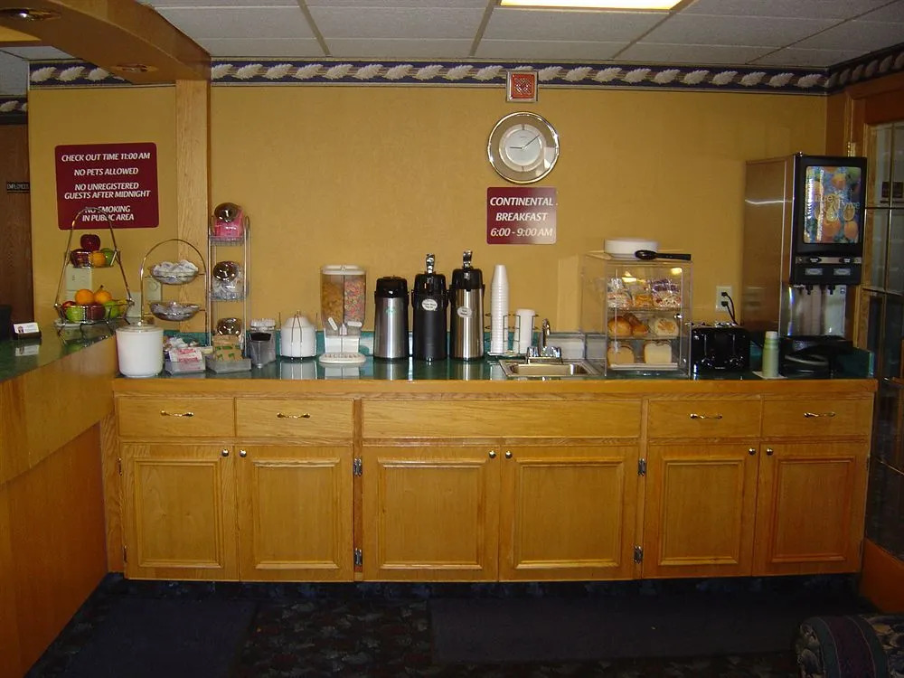 Wakota Inn and Suites