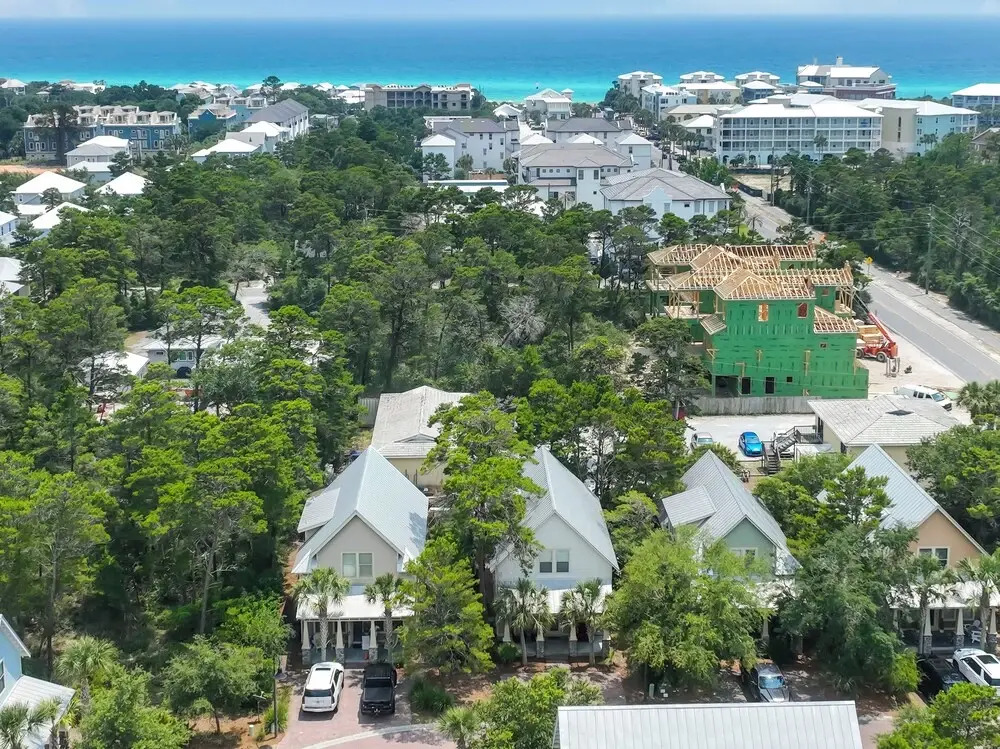 Steps From the Beach! Private Beach Home! Sleeps 10!
