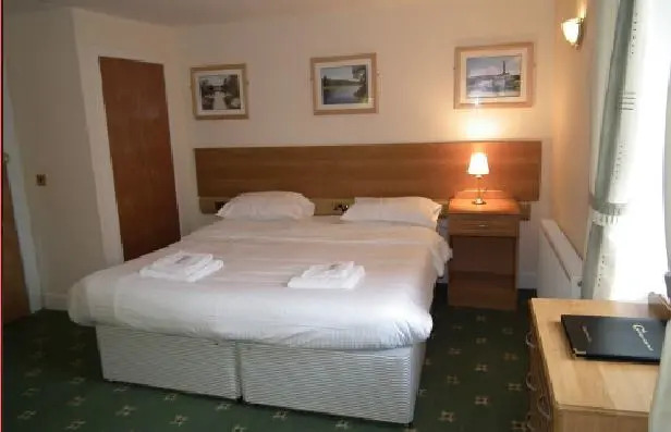 Gordon Arms Hotel