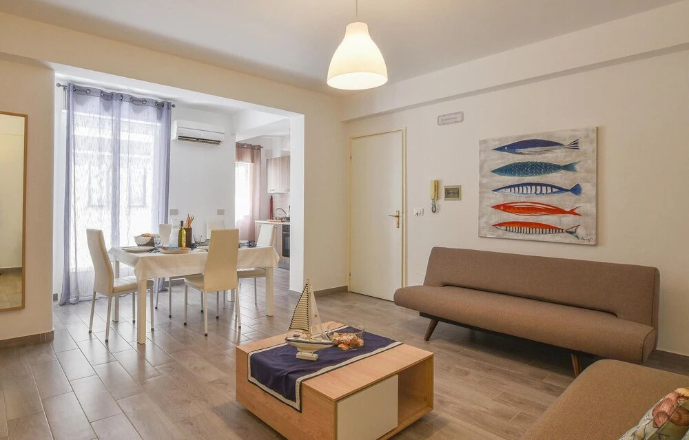 Stunning Apartment in Trappeto With 2 Bedrooms and Wifi