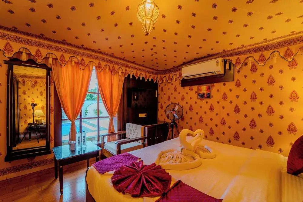 Theharav Resort