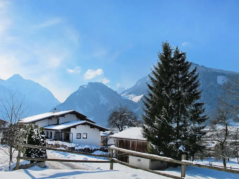 Holiday Home Schrofner by Interhome